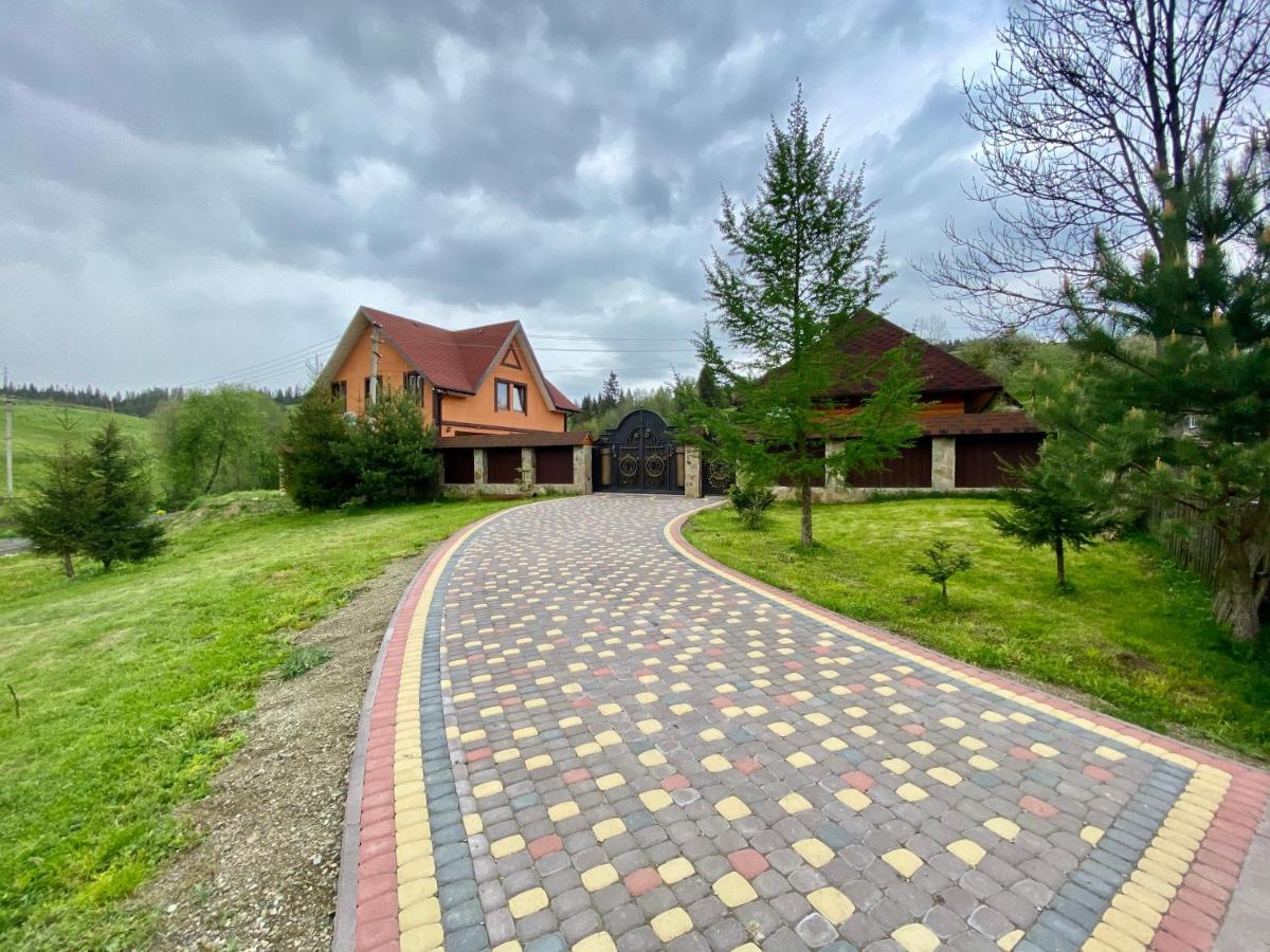 U Troh Brativ Villa Plave ภายนอก รูปภาพ